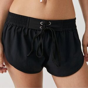 FREE PEOPLE FP MOVEMENT BLACK EASY DOES IT SHORTS SIZE L